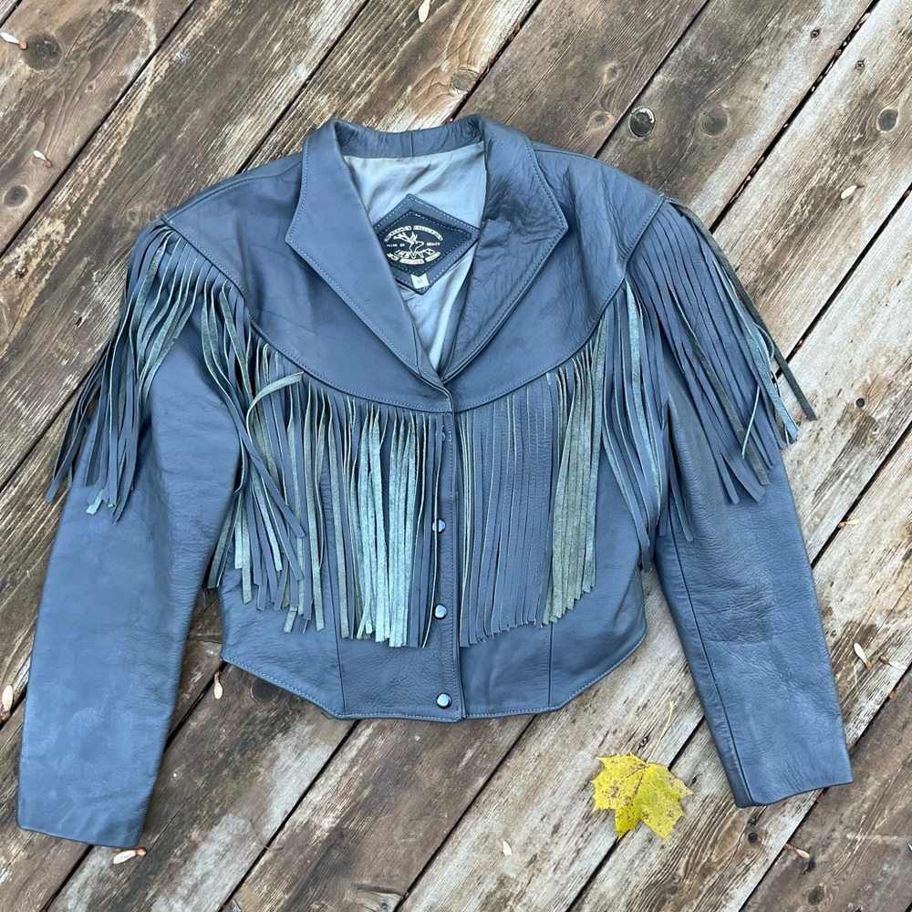 Vintage Boho 70s Vibes Fringe Dark Grey Leather Bolero Jacket GUC Size M
